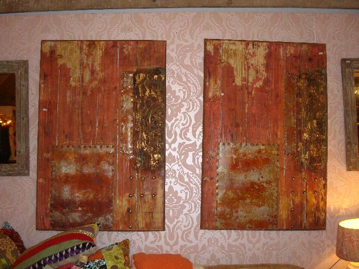 oogsten buste etiquette Schilderij houten panelen bewerkt rood (op voorraad) - M.M. Metamorphosis