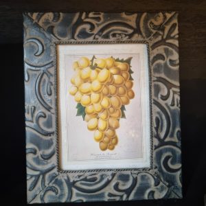 zwart geheel van ijzer fotolijstje klein,  Art sensation, bewerkte rand met aan achterkant om te kunnen staan of hangen 19L x 2Bx 23,5H cm (op voorraad) V3