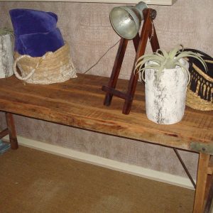 bruin hout langwerpige eettafel met inklapbaar maar stevig onderste, Hoogendam Interiors by Mooss en blad  l 1.73 lang x 60 breed  x 76 cm tot blad 68 hoog  v0