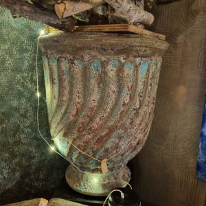 Blauw groen turquoise aardewerk, PTMD, genaamd  Giselle turquoise ceramic Waved pot with edge bloem vaas plant pot  (op voorraad) v 1