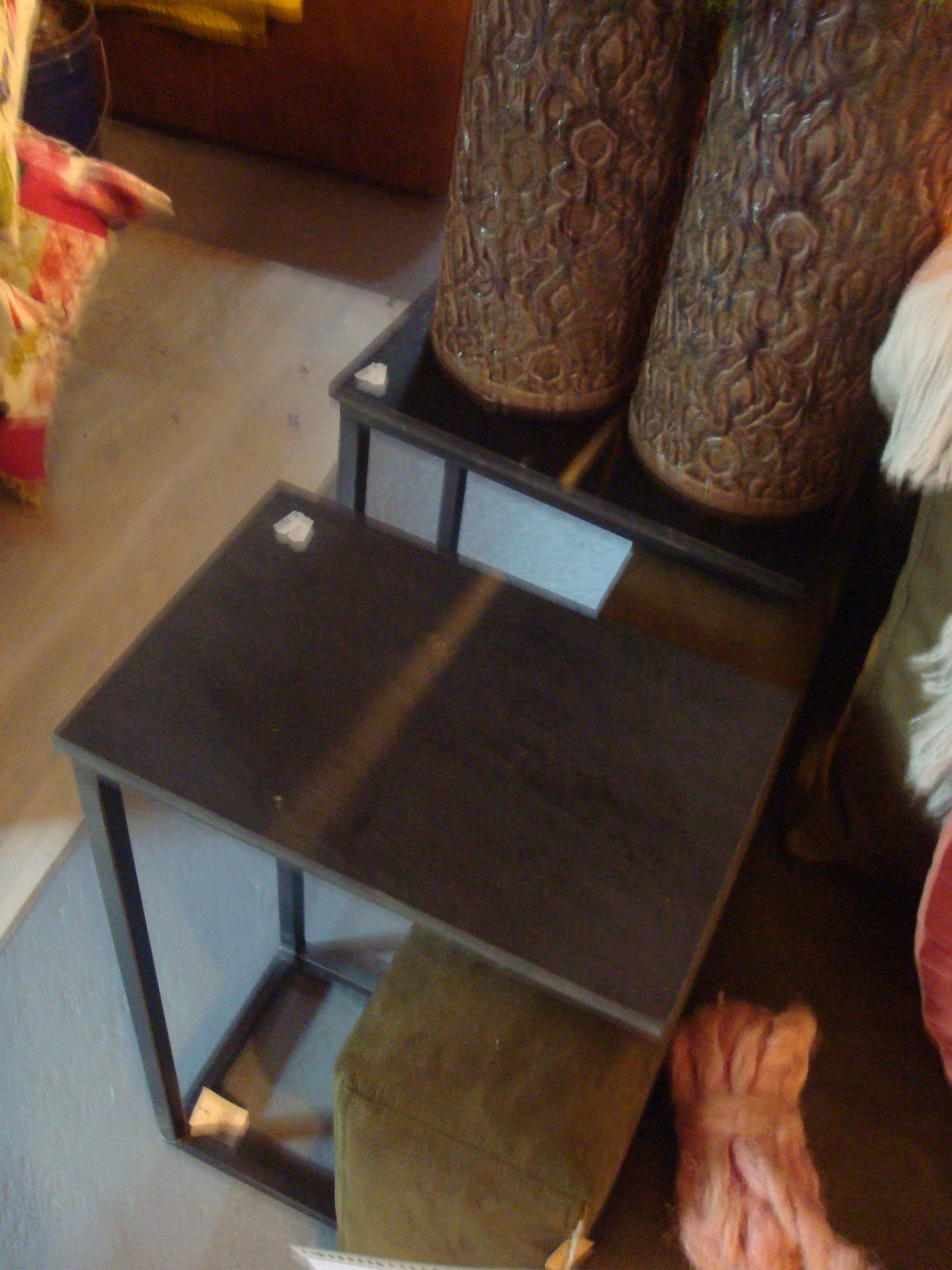By Boo, laptoptafel/tafel marmer bovenblad zwart onderstel (BxDxH):40 x 27 x 65 cm ( op voorraad ) V2 - M.M.