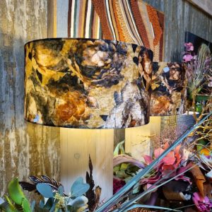 Geel oker groen fluweel, Light and Living,  gemêleerd, fluweel cilinder lampenkap bloem blad motief Shade cylinder genaamd ROSA VICTORIA bronzen- goud binnenkant goud doorsnede 45 en hoog 24 cm/kap/lamp (op voorraad) V2