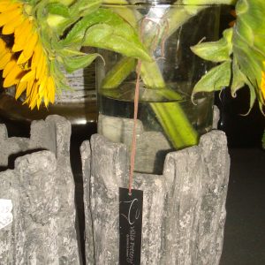 effen glas met beton onderkant, Luimes & Luimes, Woodlight 2-2 grey 17x17x25 steen vaas/windlicht/pot (op voorraad) V1