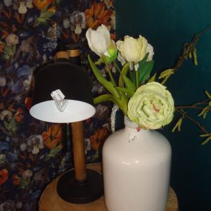 Wit,Haans Lifestyle, aardewerk vaas rond  vase round white stoneware vaas 18x18x29 (op voorraad) V2