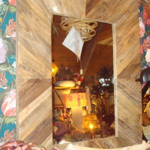 bruin geheel van teakhout spiegel, Novioforum,  Kasar,  van prachtig oud teakhout,   L:120 B:90 D:5  (op voorraad) v1