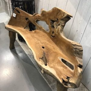 Bruin hout eiken boomdeel, Teak root sofa, van Breit, zit lekker  bijzonder , L:150 B:40 H:88 Niet op voorraad  V0 g