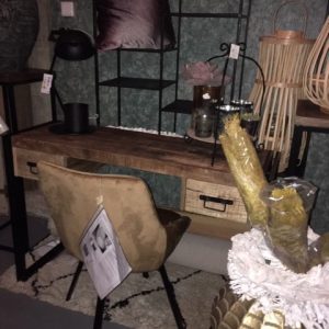 bruin hout bureau met metalen frame site table hal tafel, Yape's,console table/bureau/hal kastje/dressoir , met 1 lade links en 1 lade rechts 1.20 lang 79 hoog  en 40 breed v0