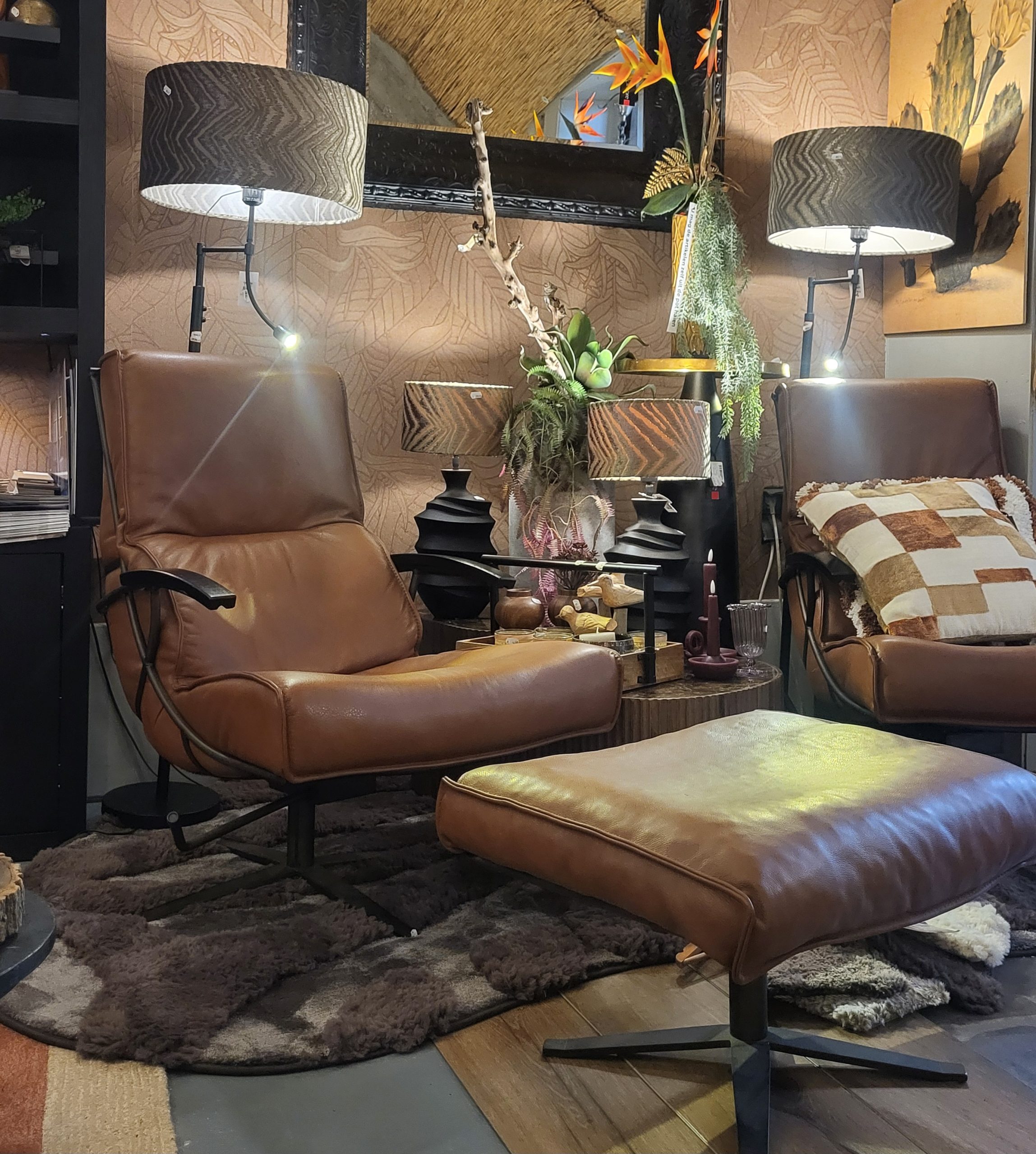 Rasmus fauteuil met hocker Rasmus fauteuil met hocker
