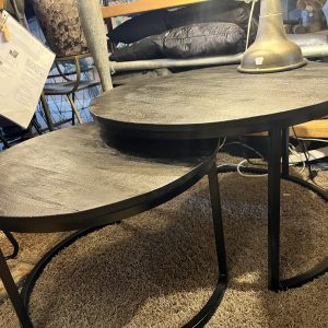 zwart houten  ronde bovenblad met zwart metaal onderstel salontafels bijzettafel, Hoogendam Interiors,  groot  : h: 47 cm- d: 80 cm (op voorraad)