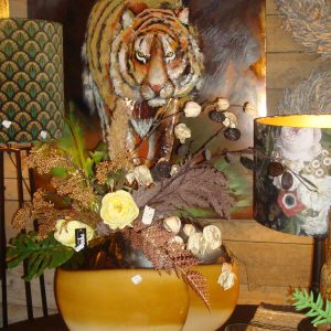 oker groen bruin ijzeren schilderij, Gave specials, wand object geheel van metaal, Tijger schilderij ,hand werk, kunstwerk ,muur decoratie, , 1 m bij 1 m  (op voorraad) v1