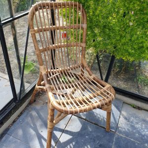Van der Leeden Mandwerk BV, bamboe Eetkamerstoel/veranda stoel serre , hoogte met rugleuning 85 cm, hoogte zonder rugleuning zithoogte 43 cm, breedte 43, zitdiepte 46 cm (op voorraad) V2