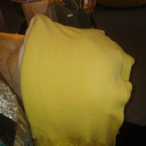 geel wit 100% acryl plaid sprei tafel kleed bed deken, Essenza, March Banana Plaid met franjes, geel met wit overloop tinten prachtig 150x200 cm (op voorraad) V1
