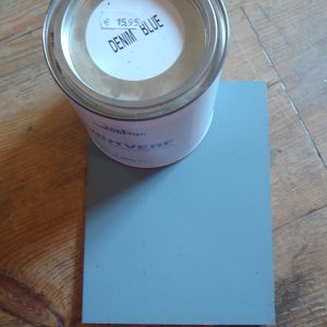 Verf natuurlijk, Denim blue, Handig met 1 soort verf geschikt voor op hout, muur, kunststof, tegels en stof zonder primer afneembaar. (op voorraad) V1