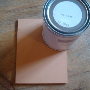 Verf natuurlijk, Earth rose, Handig met 1 soort verf geschikt voor op hout, muur, kunststof, tegels en stof zonder primer afneembaar. (op voorraad) V2