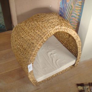 Varios, rotan gevlochten kattenmand / hondenbed huis bed inclusief kussen, bol gevormd met grote opening, H52 x B54 x L50, (op voorraad) V0