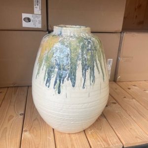 creme groen geel blauw aardewerk geglazuurd plant pot bloem kruik vaas hand beschilderd, Ter Steege, rond Ø31 x 41 hoog  cm. (op voorraad) V3
