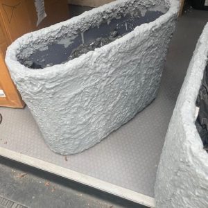 grijs mat aardewerk plant pot bloem vaas, Luimes & Luimes,  grof bewerkt YORK 2 30X17X45CM L.GREY STONE  (op voorraad) v2