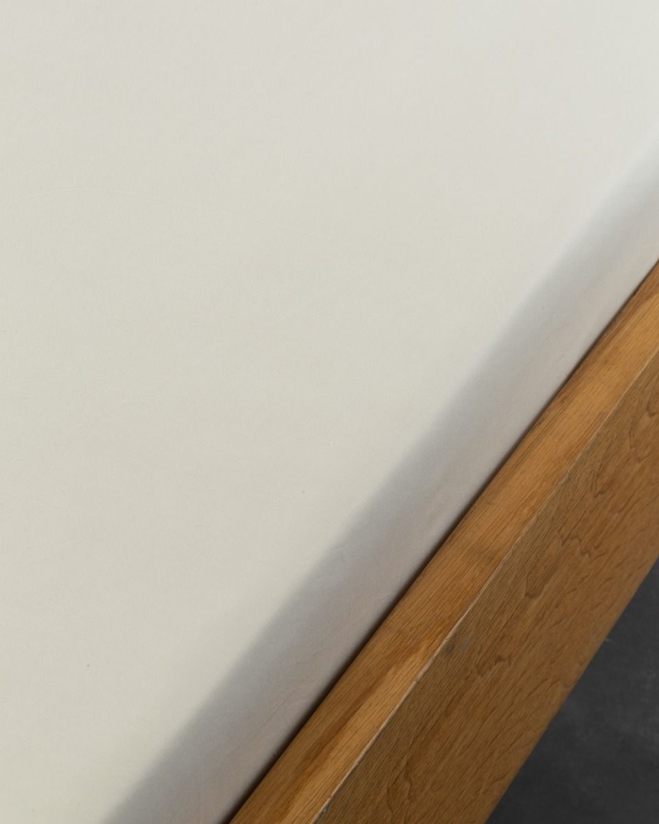 Hoeslakens, diverse kleuren en type satijn etc, Marc O'polo, WE LEVEREN AL HET BEDDENGOED VAN Marc O'polo ,PRIJS OP AANVRAAG - Afbeelding 2