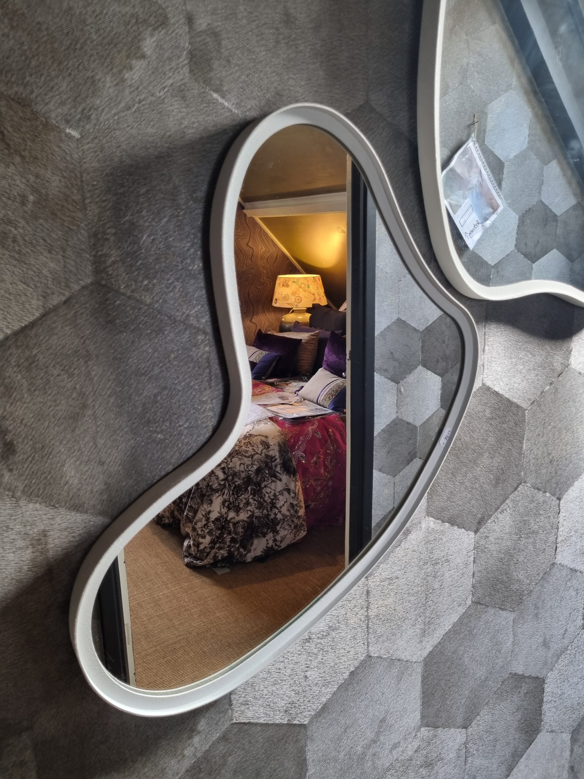 1000028870 1000028870