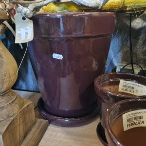 Paars aubergine aardewerk geglazuurd 33 cm hoog x 30 cm doorsnede plant pot bloem vaas, Ter Steege / pot en mand PTMD, kan ook buiten gebruikt worden met vaste schotel eronder (op voorraad) V2