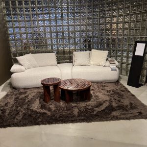 Beige, grijze, linnen, stof Cayenne-Shell, lengte: 305cm en 107cm diep, 3 elementen bank met vaste kussens,  model Emilia van Sevn  incl. 15% korting  V0 g