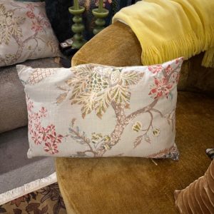 Beige, taupe, blauw linnen kussen, 40x60 cm langwerpig, M.M. Metamorphosis Claudi De Kussenfabriek, prachtig motief,  achterkant taupe kleur, incl. binnen kussen(op voorraad) V1