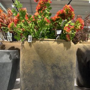 Grijs bruine, pot/vaas aardewerk mat, Brynx, lengte: 44 cm breedte: 16 cm hoogte: 45 cm, (op voorraad) V0