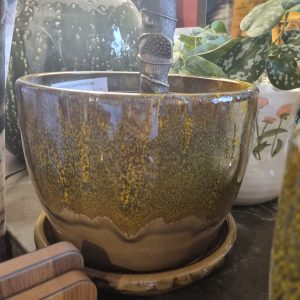 Groen geel gemêleerd aardewerk geglazuurd plant pot bloem vaas, Ter Steege, kan ook buiten gebruikt worden met vaste schotel eronder , rond Ø23 x 18 hoog cm. (op voorraad) V1