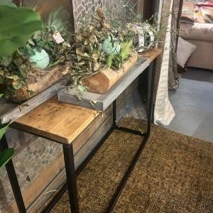 Bruin houten tafel bureau- hal- wandtafel met zwart metaal onderstel, Hoogedam, 40 cm lang x 1.20 m diep x Hoog 81.5cm (op voorraad) V1