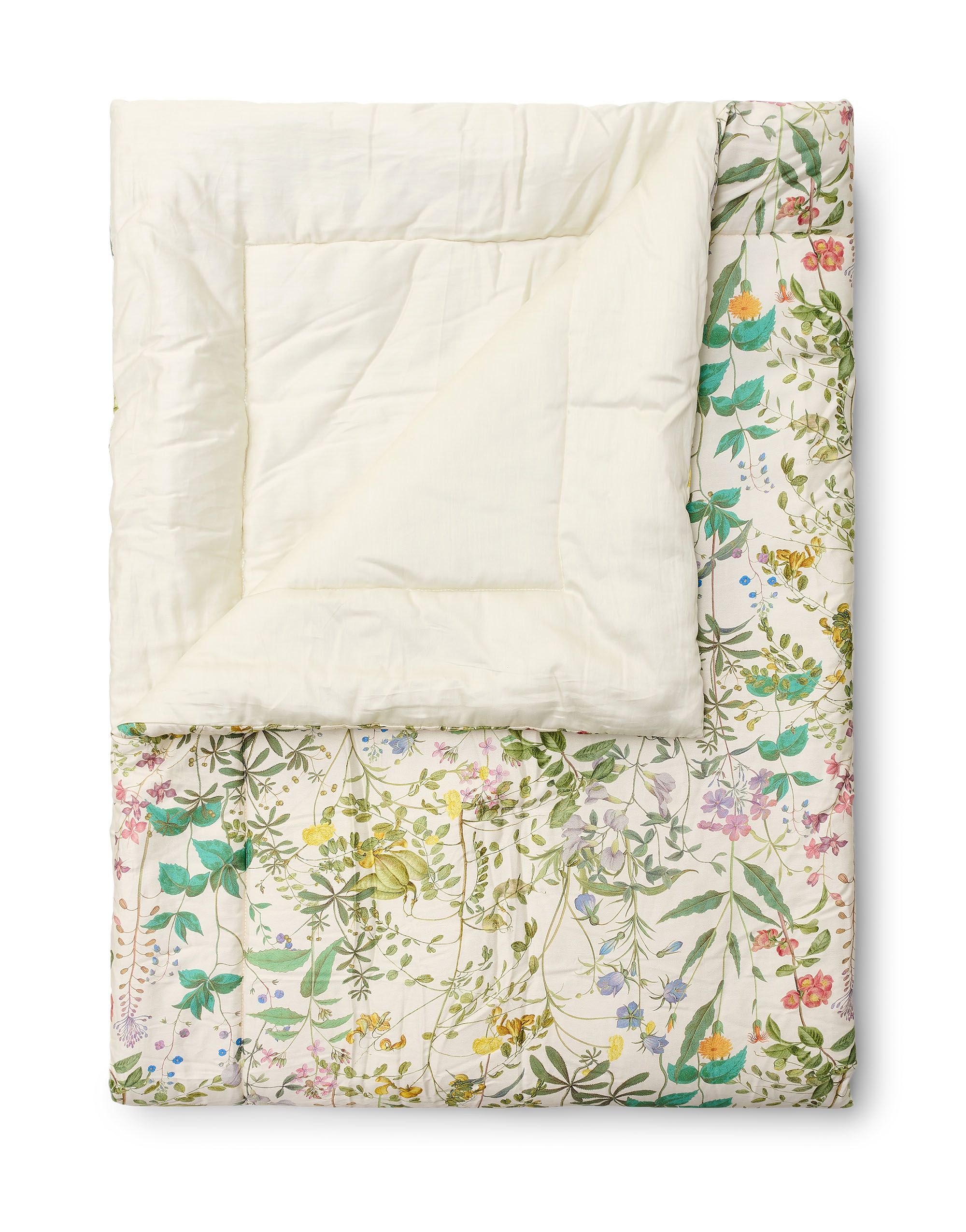 augustina_quilt_vanilla_102547_292_lr_pf1_p augustina_quilt_vanilla_102547_292_lr_pf1_p