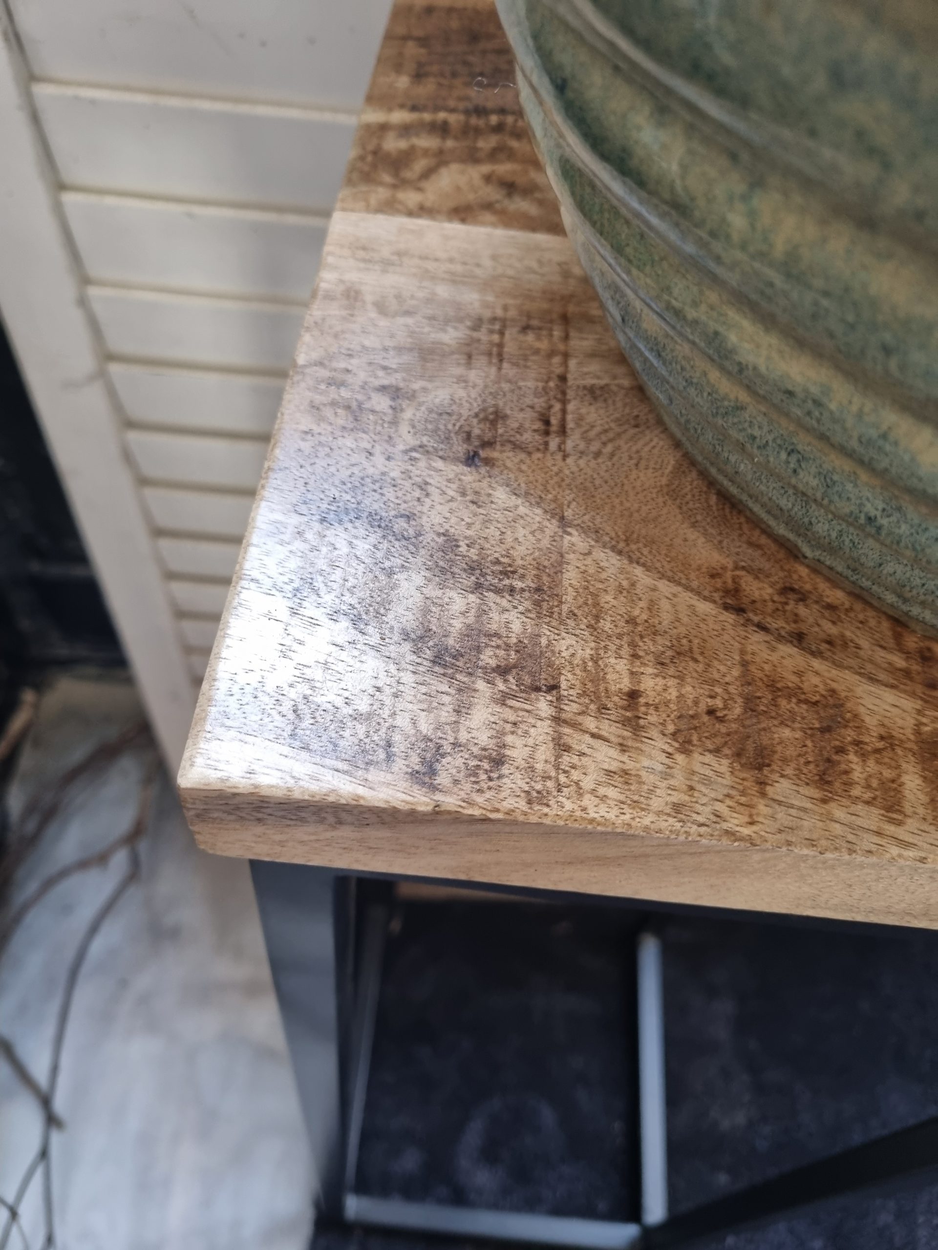 Bruin hout pilaar met zwart metalen onderstel, Hoogendam, bijzettafel / planten tafel ( BxDxH ), 30cmx30cmx83cm (op voorraad) V1 - Afbeelding 2