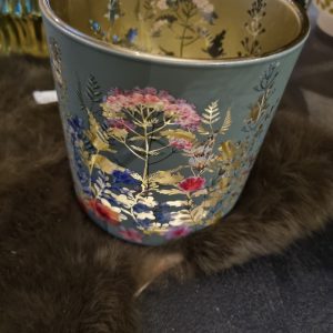 Groen roze glas met bloemen windlicht, vaas / pot / windlicht, Waterdrinker, rond Ø12 x 12 hoog cm.  (op voorraad) V3