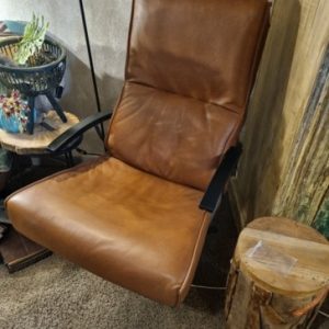 Bruin/brown leer, Bullet Tobacco, Stofgroep D, Het Anker, Relax fauteuil Rasmus, Hout zwarte leuning & kantelmechanisme, 92x70x100cm, (op voorraad) V2