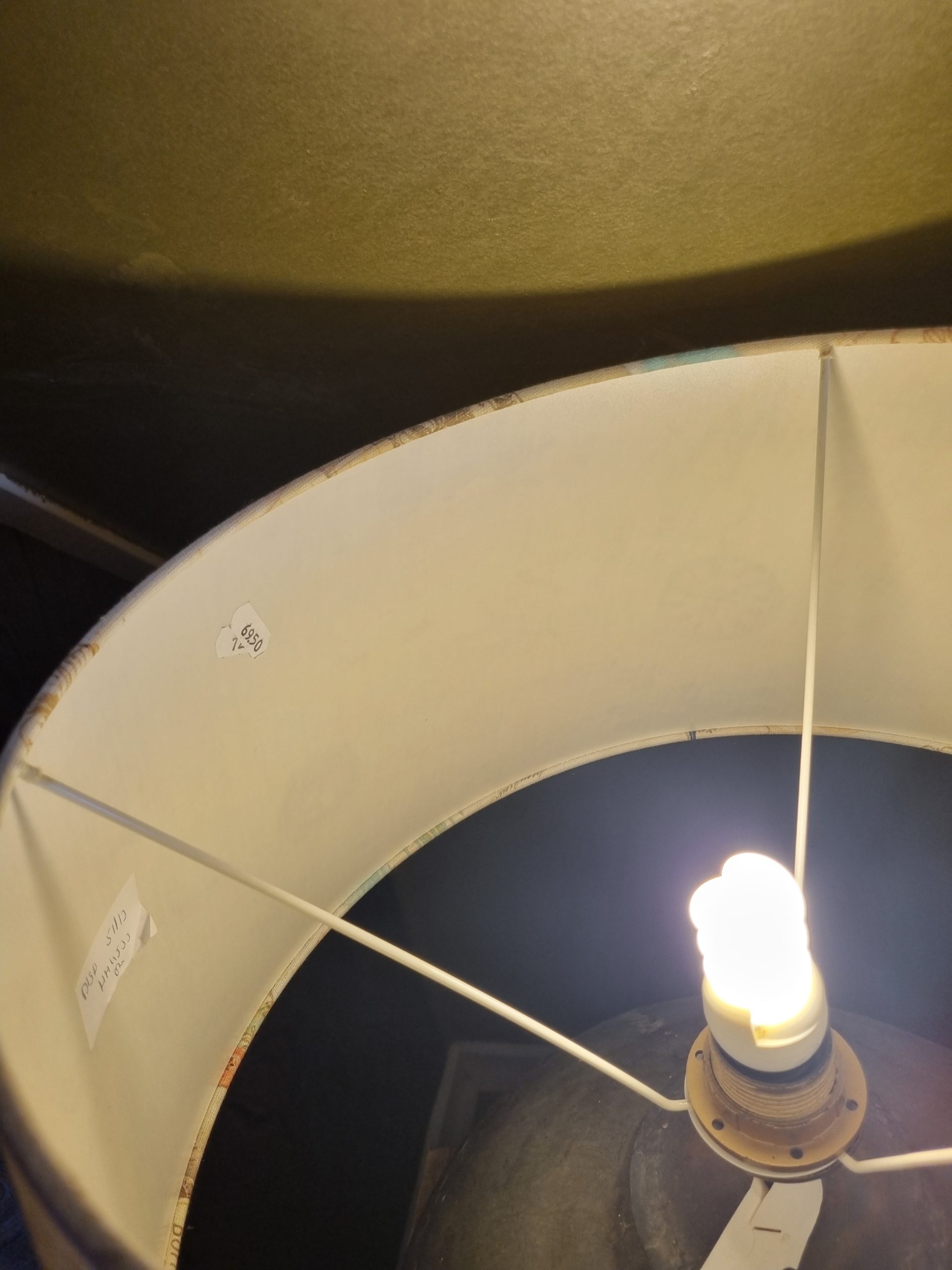 Wit blauw roze linnen lampenkap, Light & Living, bedruk met ansichtkaarten stempel voor op staande lampen voet, binnenkant wit, transparant, Hoogte 24 cm doorsnede 40 cm. (op voorraad) v2 - Afbeelding 2