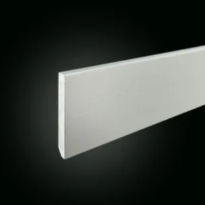 Tété, wit, muur plint gelakt 12X70 Ral 9010 0108420, lengte 2.40 m pak van 5, V0